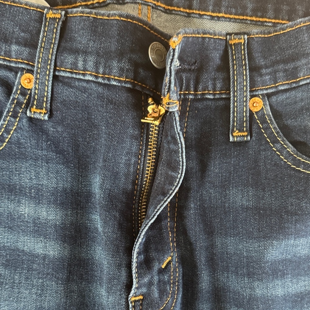 Levi’s 541 Athletic Men’s Taper Jeans Dark Wash W32 L32 - Picture 6 of 10